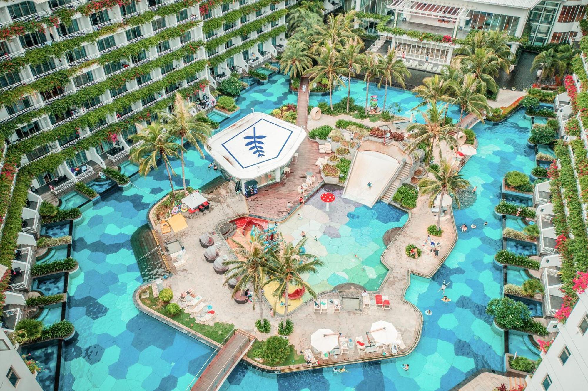 Palace Resort Yalong Bay Sanya Esterno foto