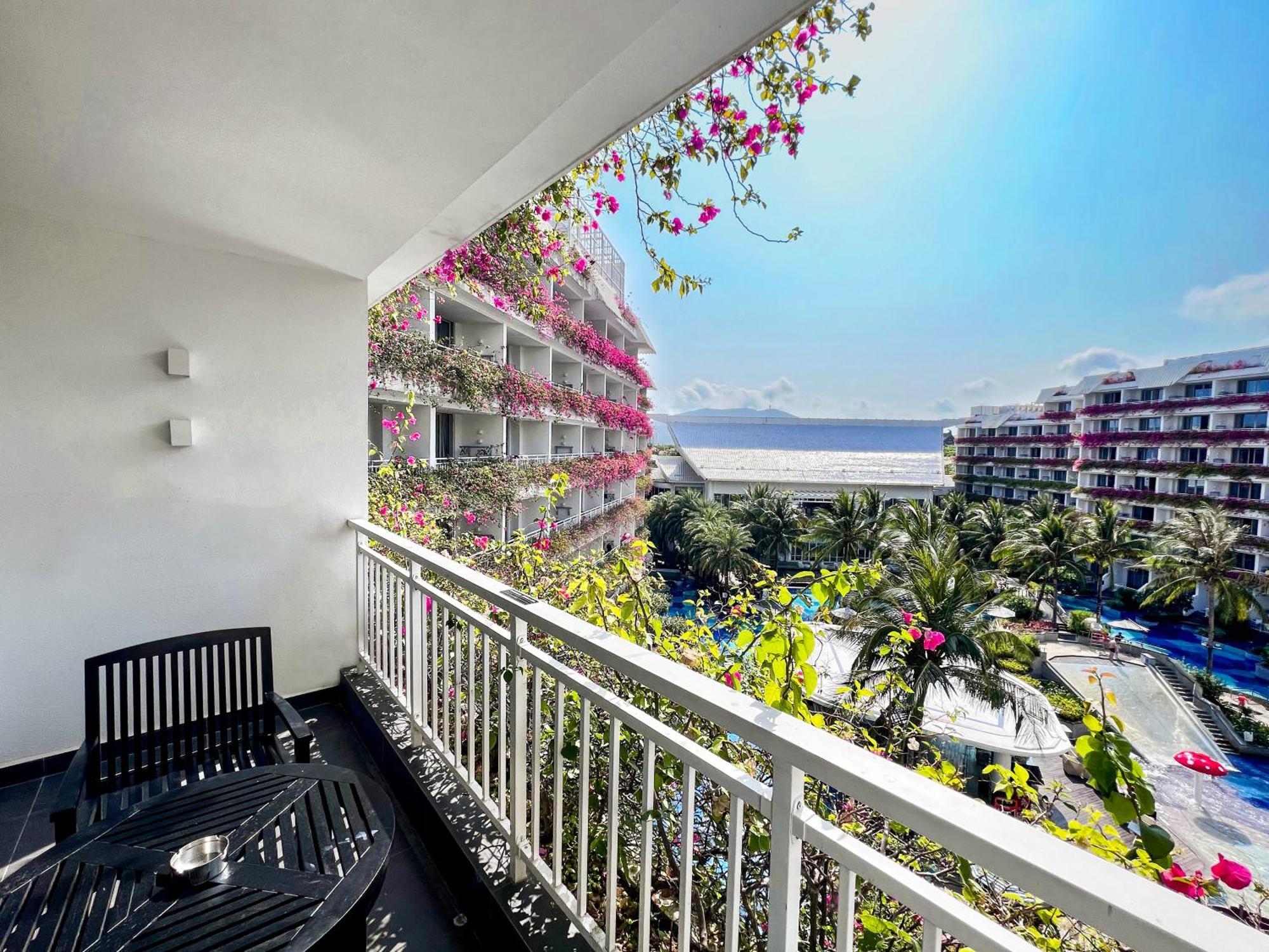 Palace Resort Yalong Bay Sanya Esterno foto